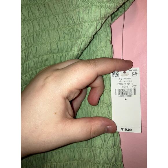 NWT Old Navy mint green smocked halter top size large - Picture 5 of 7